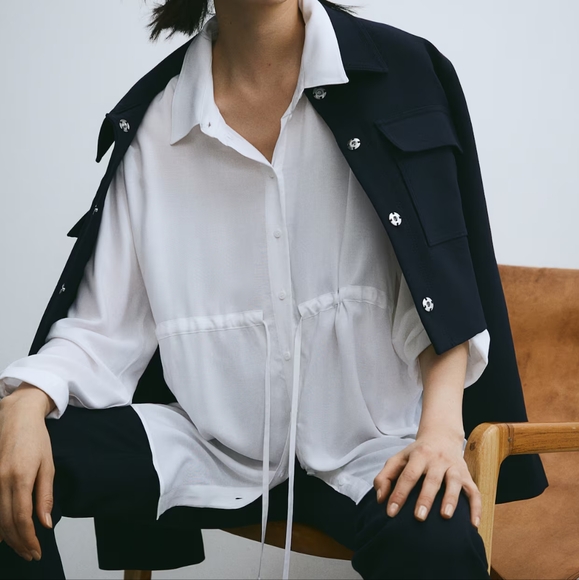 MAMA Tie-belt Maternity Blouse - Picture 9 of 10